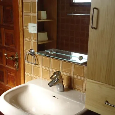 Sleeps 8 Wifi Tahiche